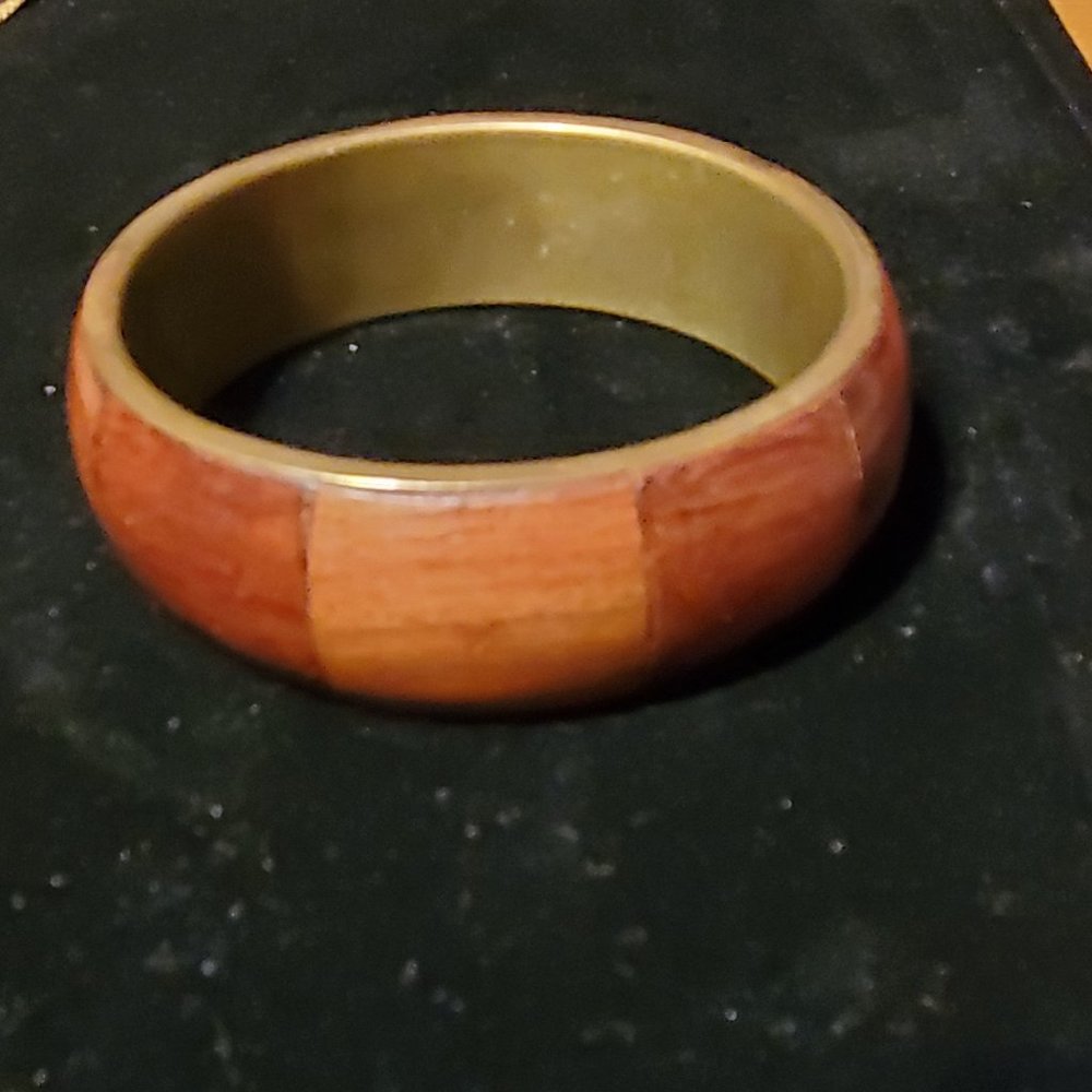 Chunky wood & brass bangle bracelet  - Vintage